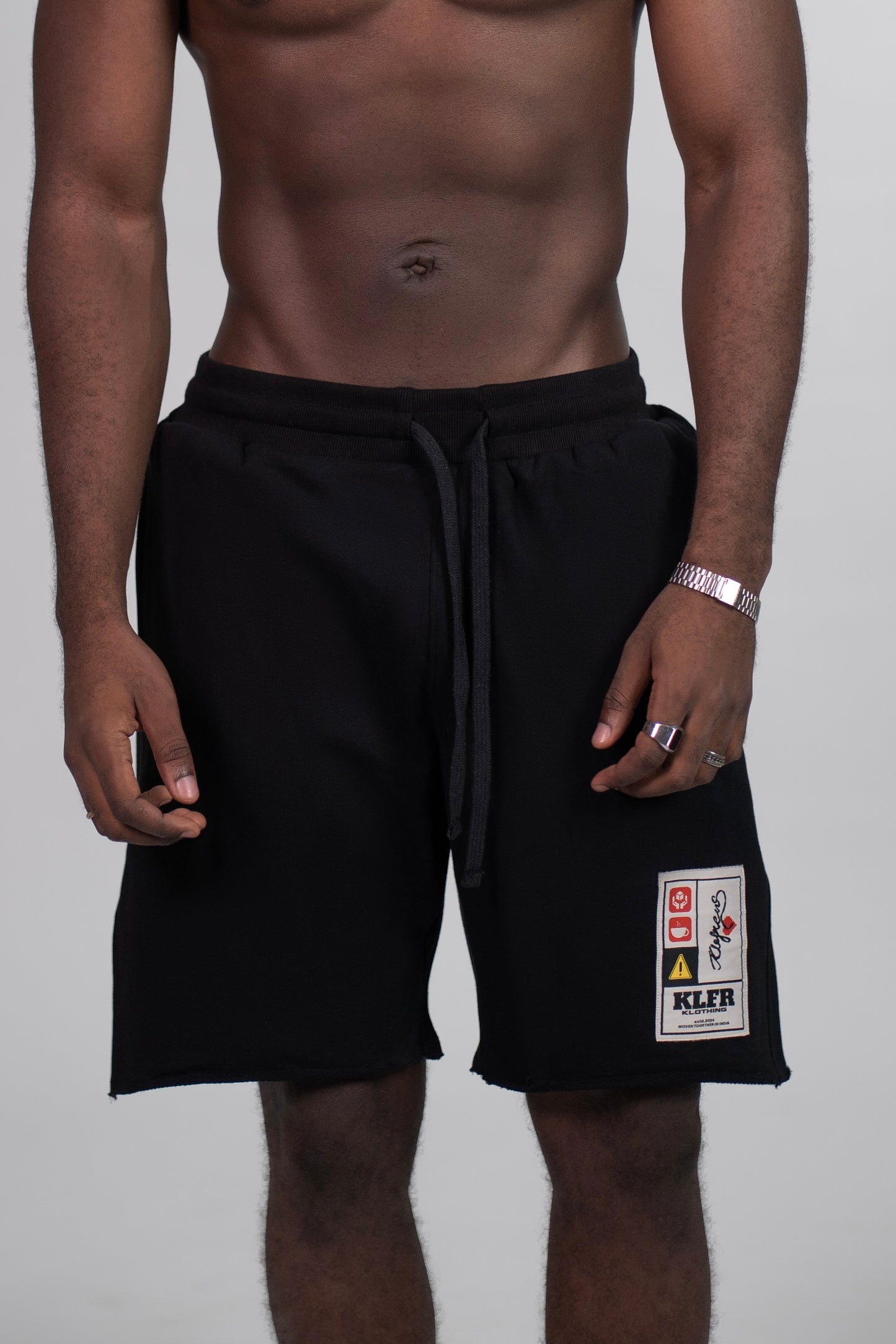 LABEL SHORTS - BLACK