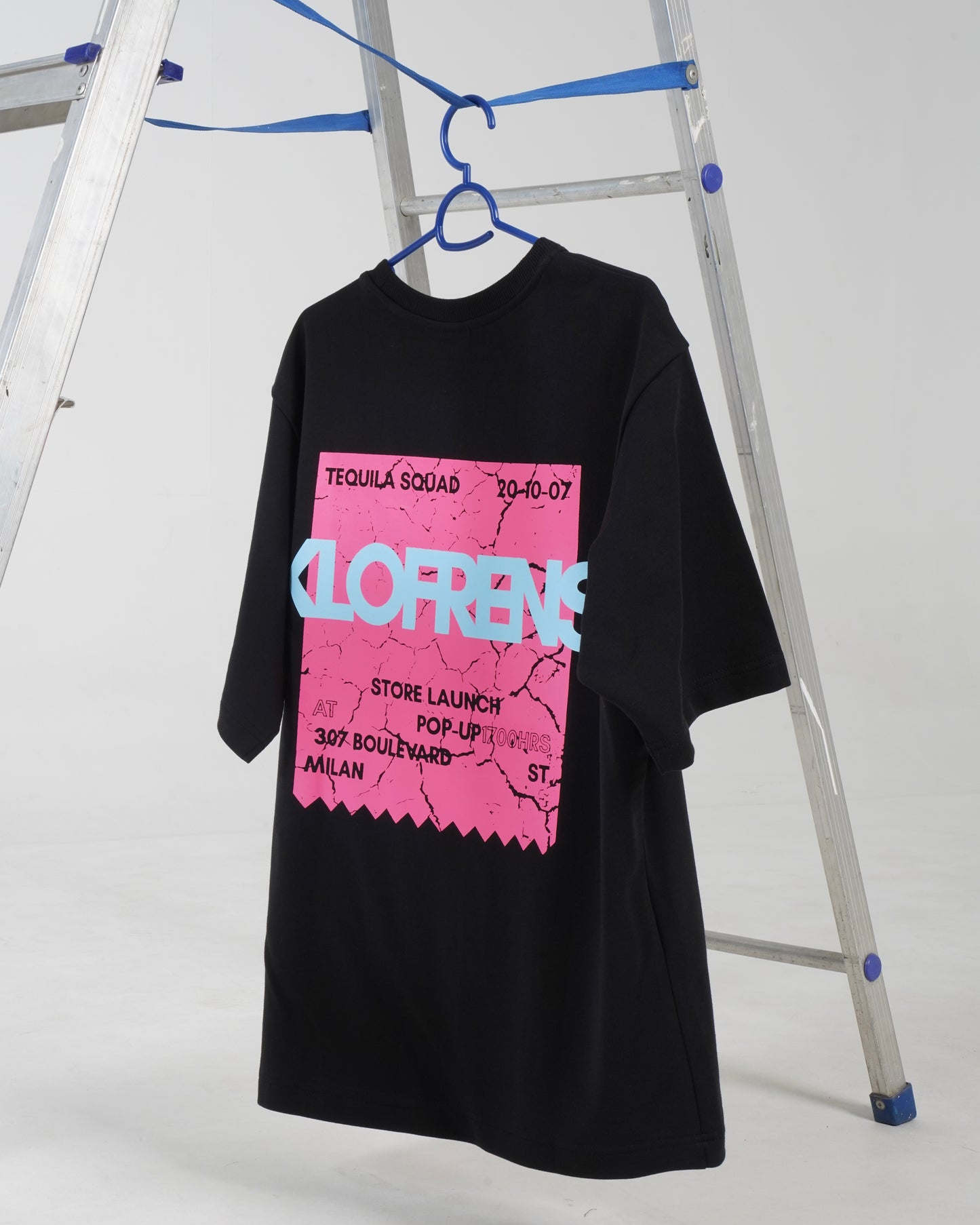 The Pop Up Tee - Black