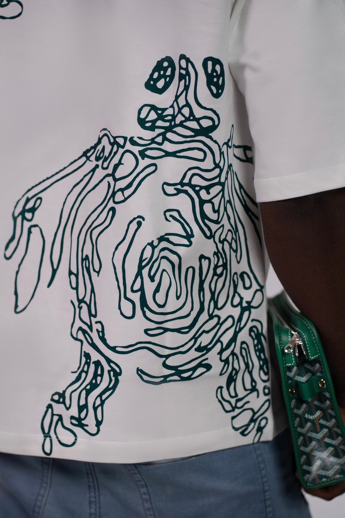 TURTLE TEE - WHITE